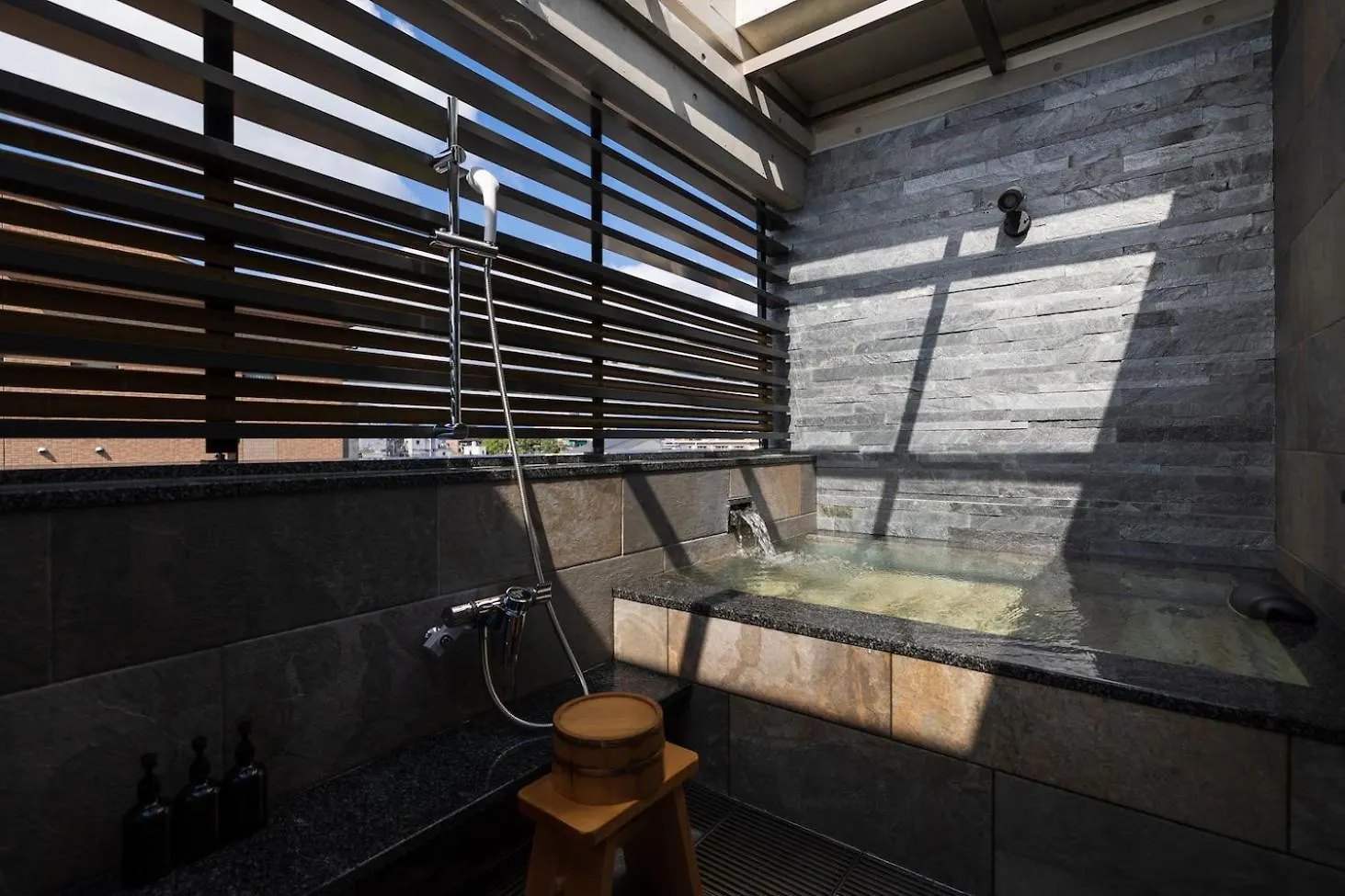 Higashiyama Shikikaboku Hotel Kyoto